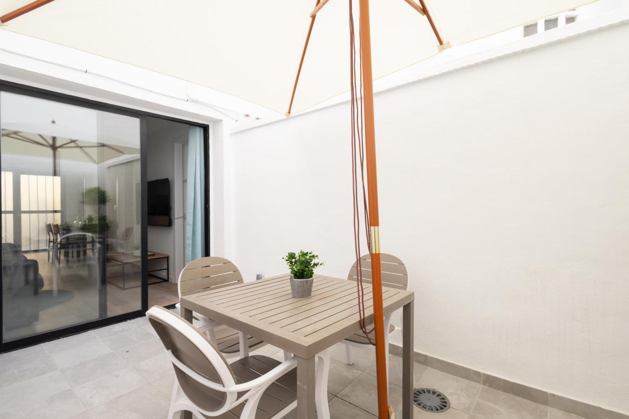 Cruz Cubierta Apartments Valencia Exterior foto